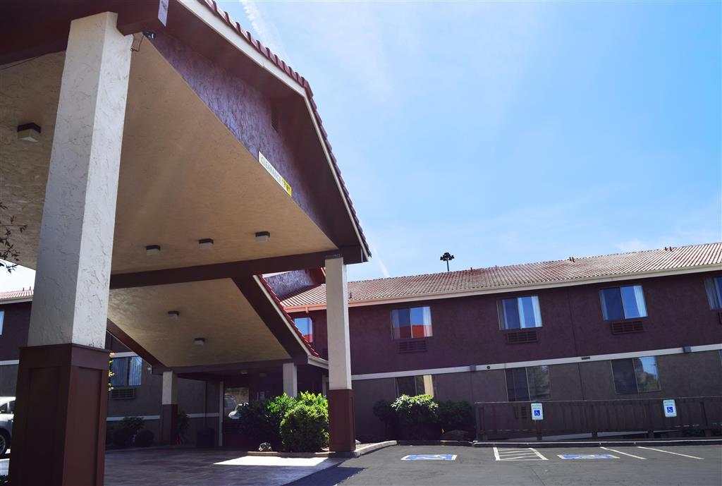 Red Lion Inn And Suites Federal Way Exterior foto